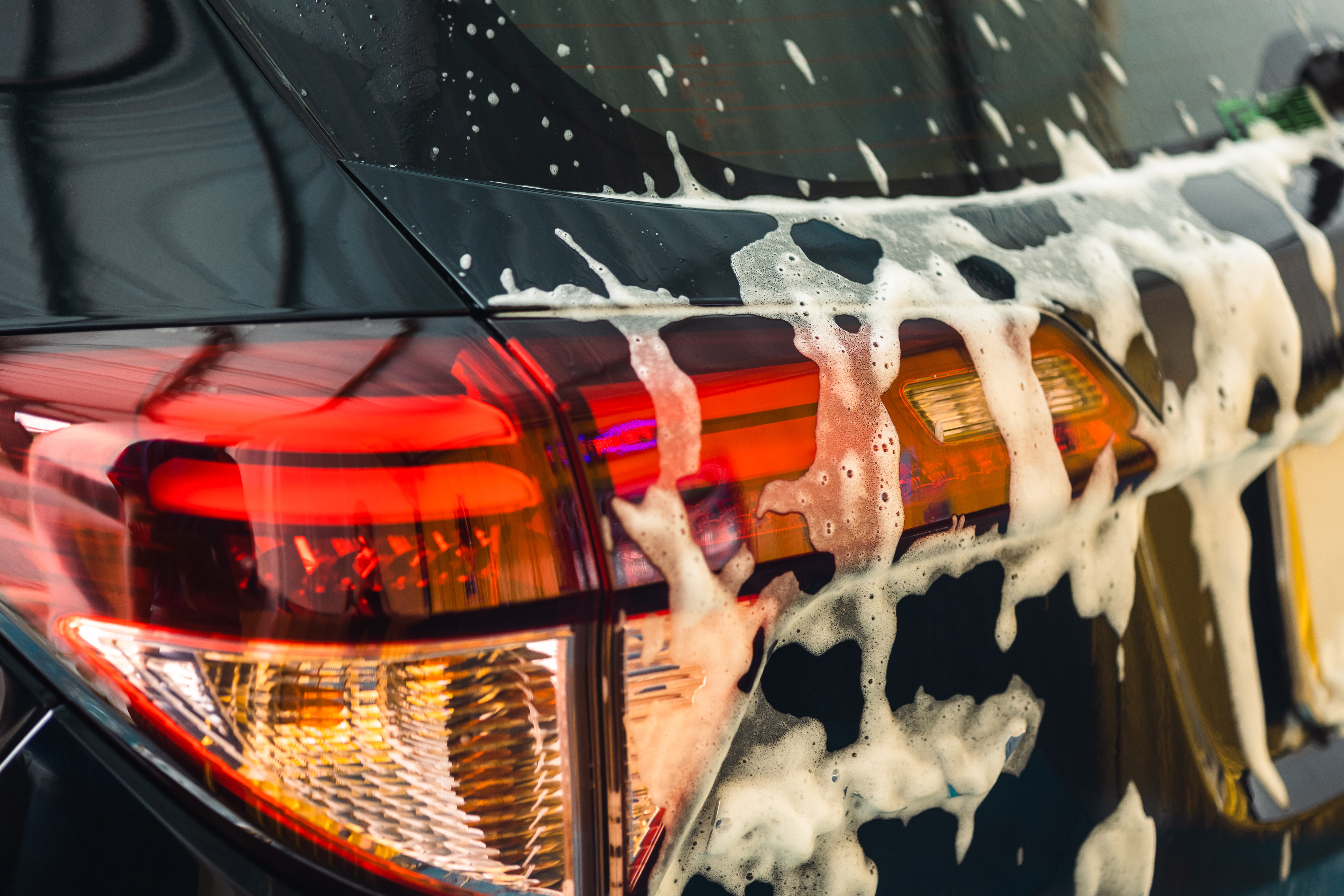 La Forma Correcta de Lavar tu Coche – y Por Qué IMO lo Hace Más Fácil