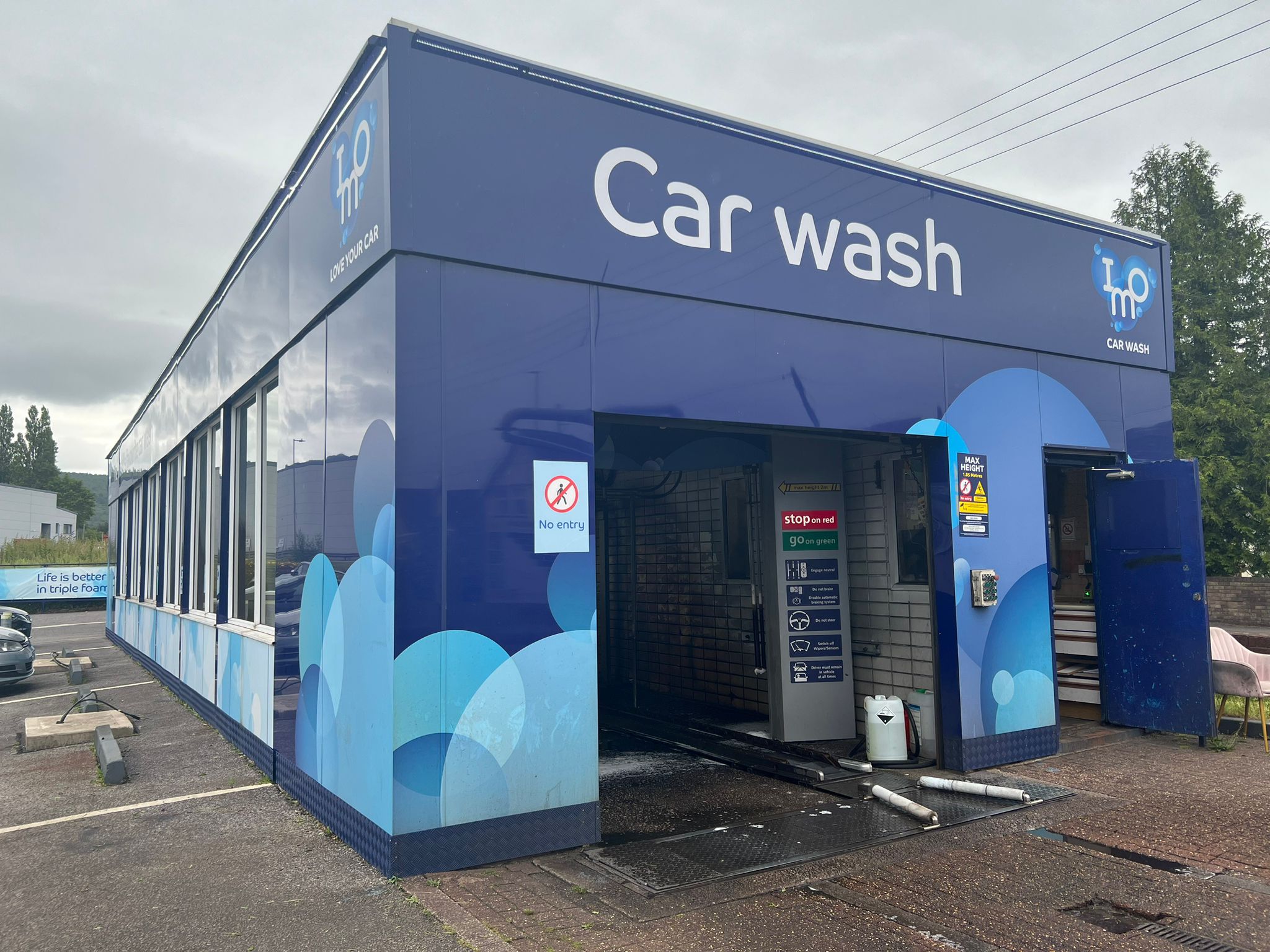 IMO Car Wash Caerphilly